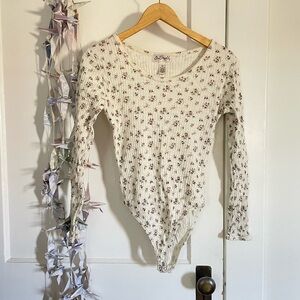 One Step Ahead Cream Floral Ribbed Bodysuit